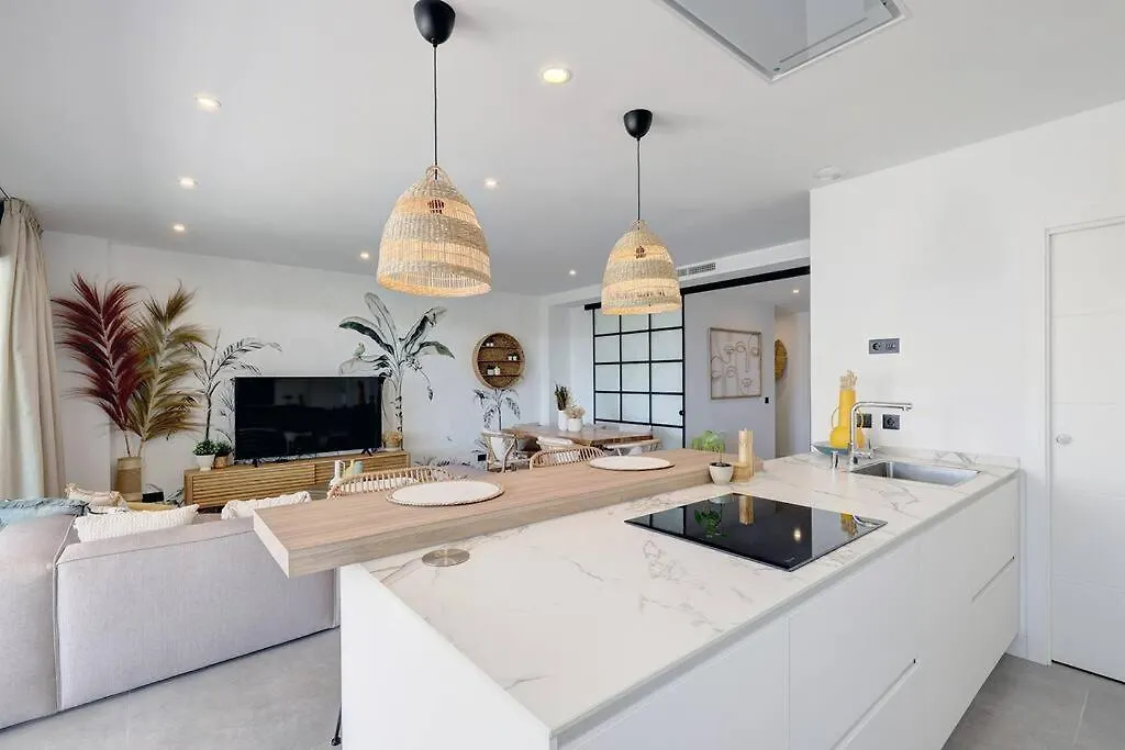 3 Bedroom Ground Floor Apartment @ Estepona Hills! 0*,