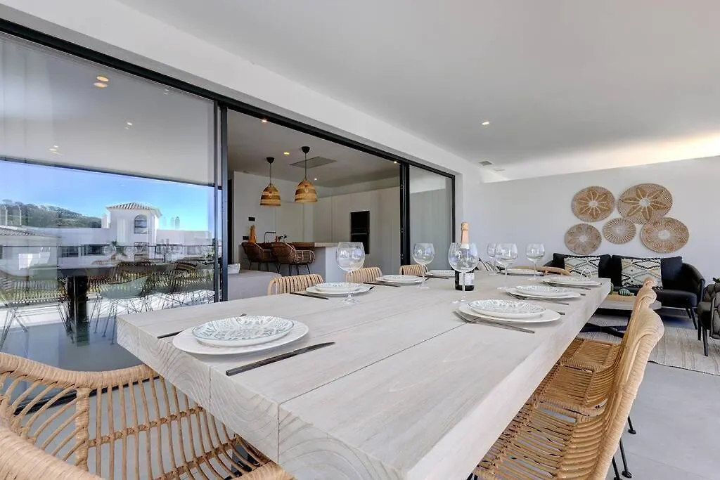 3 Bedroom Ground Floor Apartment @ Estepona Hills!